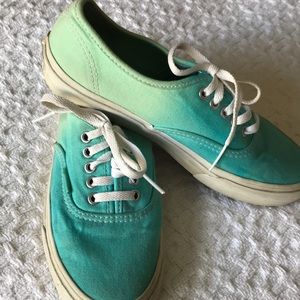 Vans ombré size women’s 5.5